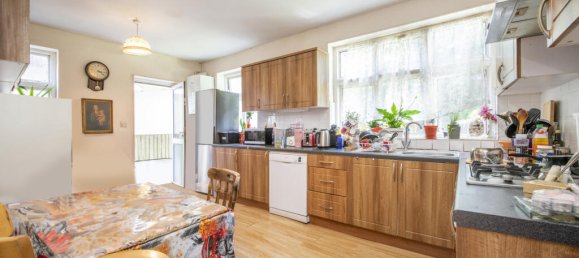 4 bedrooms House in Putney Vale, United Kingdom No. 9011 3