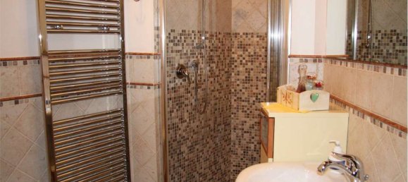 3 bedrooms Villa in Casole d'Elsa, Italy No. 90268 17