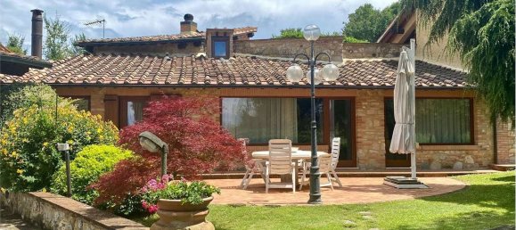 3 bedrooms Villa in Casole d'Elsa, Italy No. 90268 25