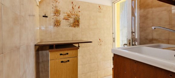 3 rooms Apartment in Matino, Italy No. 228245 10