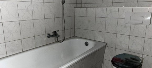 Квартира с 3 комнатами в Цвиккау, Германия № 99420 12