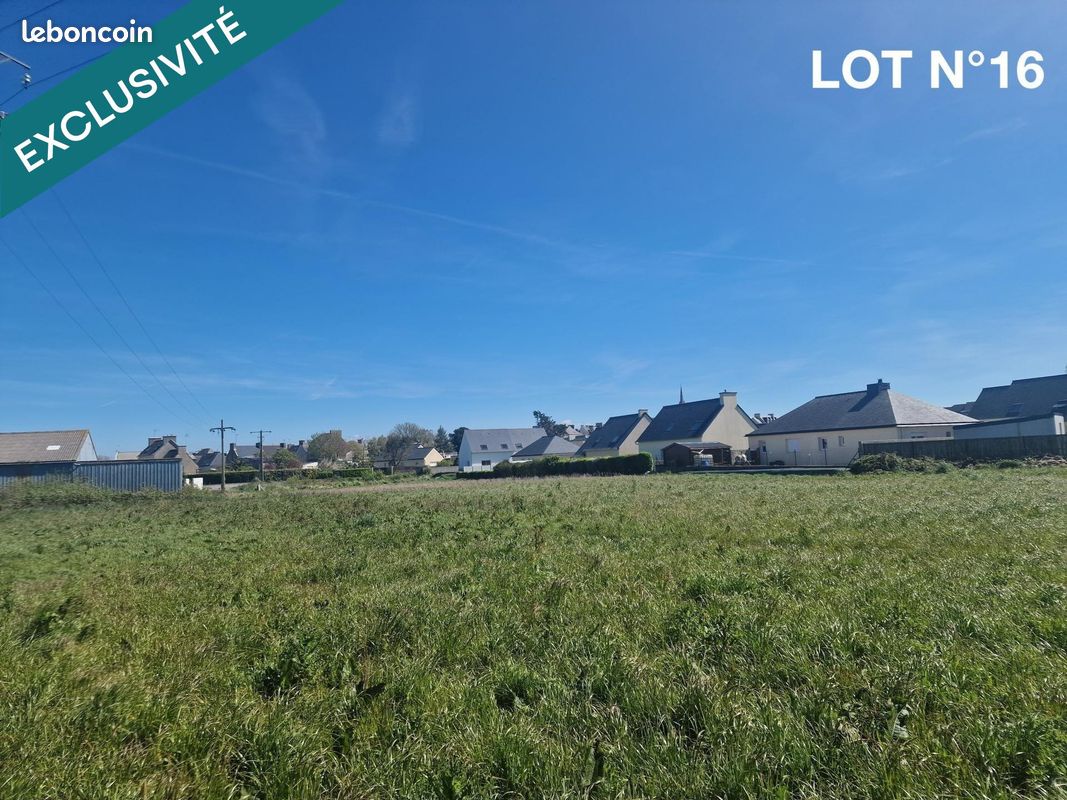 Terreno en Cleder, France 525 m² No. 199359