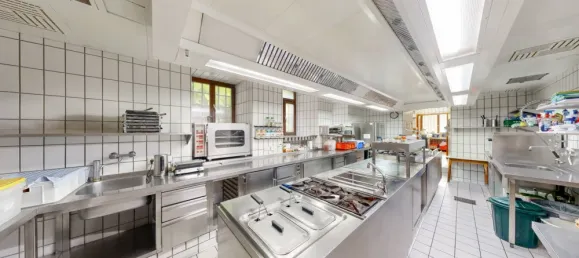 Hôtel à Main-Spessart, Germany 1200m² No. 360721 26