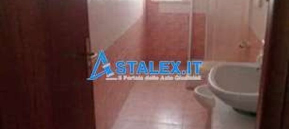 6غرفة شقة في Reggio Calabria, Italy رقم 102746 17