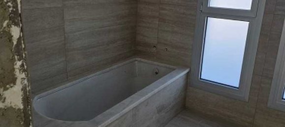 Propiedad comercial de 3 dormitorios en Larnaca, Cyprus No. 18959 2