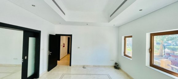 5 bedrooms Villa in Al Furjan, UAE No. 9233 9