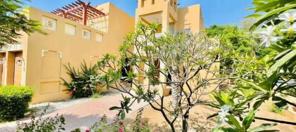5 bedrooms Villa in Al Furjan, UAE No. 9233 24
