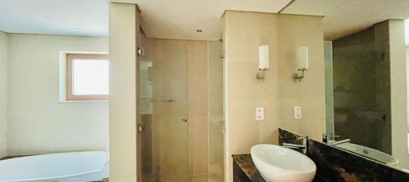 5 bedrooms Villa in Al Furjan, UAE No. 9233 7