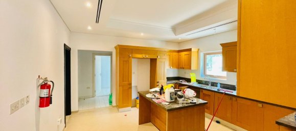 5 bedrooms Villa in Al Furjan, UAE No. 9233 11