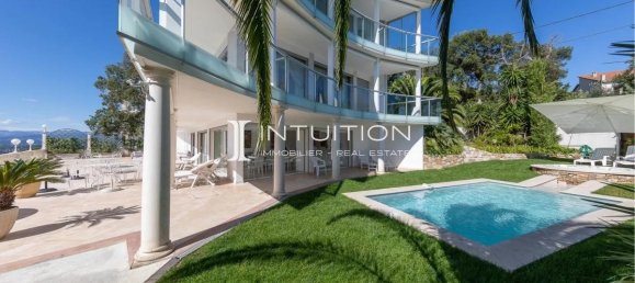 Villa de 5 dormitorios en Cannes, France No. 346916 4