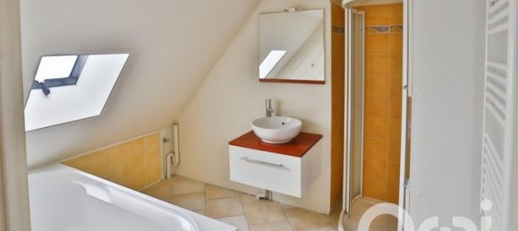 Dúplex de 1 dormitorio en Gisors, France No. 306396 12