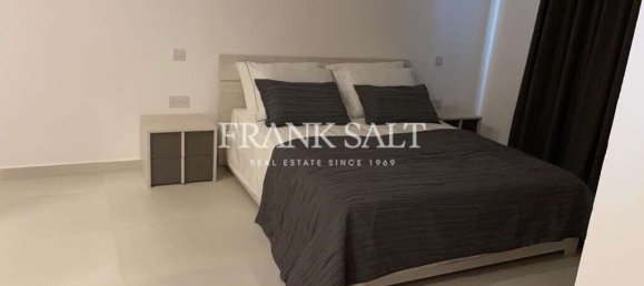 3 غرف نوم شقة في Pieta, Malta رقم 9978 7