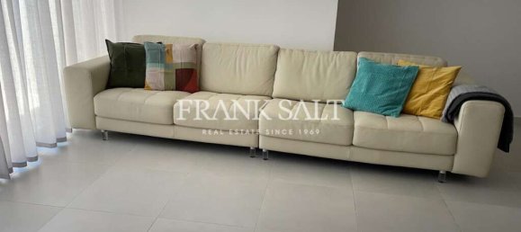 3 غرف نوم شقة في Pieta, Malta رقم 9978 2