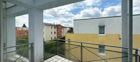 3 rooms Apartment in Hochtaunuskreis, Germany No. 13503 4