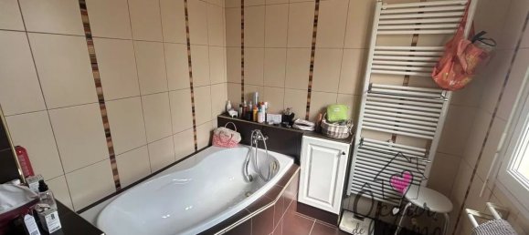 Дом с 4 спальнями в Мен и Луара, Франция № 340493 16