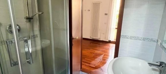 3 rooms Duplex in Reggio Emilia, Italy No. 22500 25