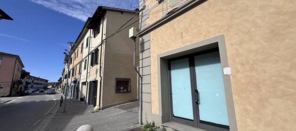 106m² Commercial property in Calcinaia, Italy No. 212436 12