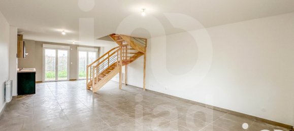 3 bedrooms House in Clairoix, France No. 78851 3