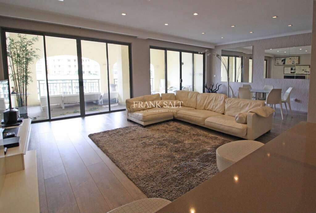 3 Schlafzimmer Wohnung in Saint Julian's, Malta, Nr. 6893