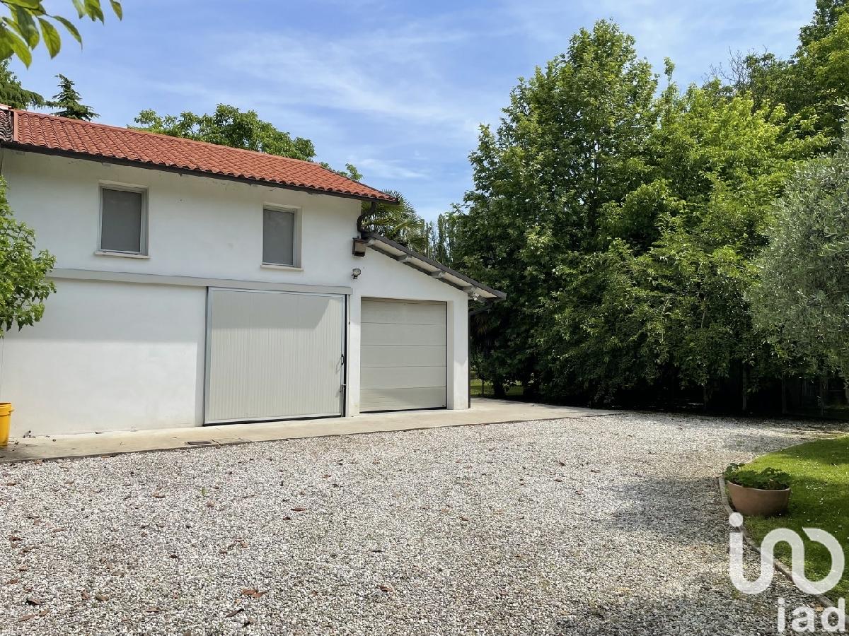 7800m² Land in Chiarano, Italy No. 276953