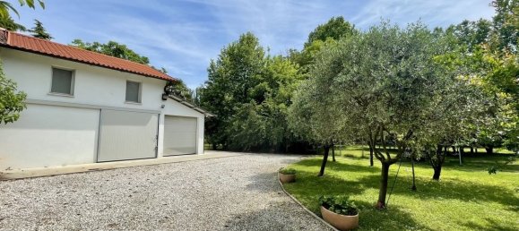 7800m² Land in Chiarano, Italy No. 276953 2