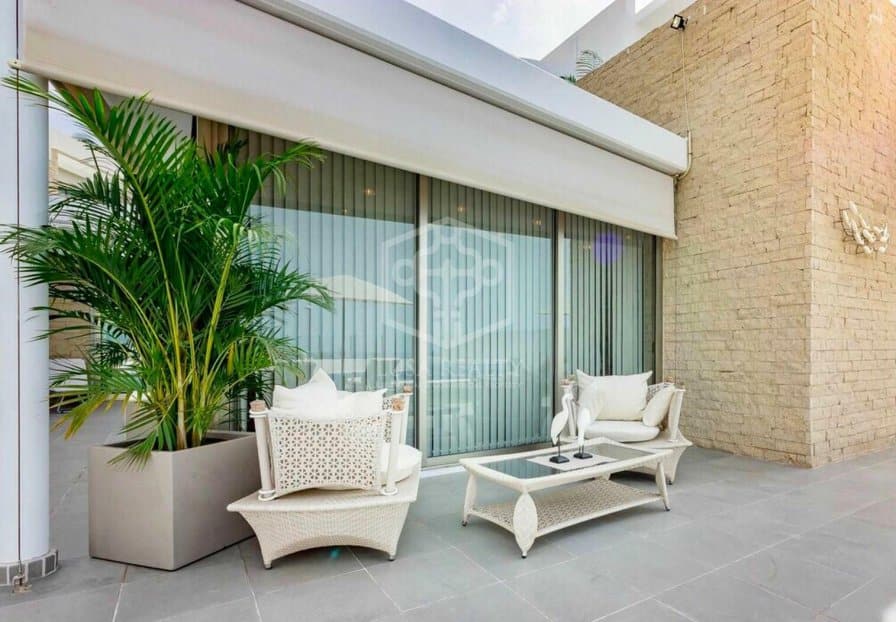 3 bedrooms Villa in Adeje, Spain No. 16368