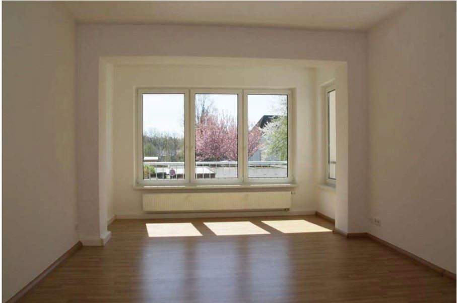 Квартира с 3 комнатами в Хемниц, Германия № 41732