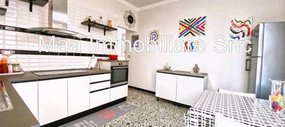2 bedrooms Apartment in Albisola Superiore, Italy No. 306298 3