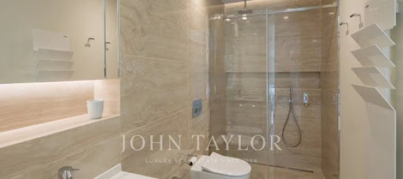 6 bedrooms Villa in Cannes, France No. 246435 19