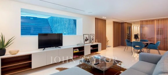 6 bedrooms Villa in Cannes, France No. 246435 20