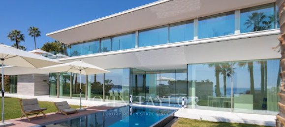 6 bedrooms Villa in Cannes, France No. 246435 7