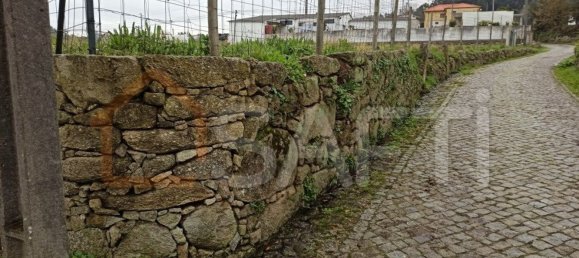 594m² Land in Barcelos, Portugal No. 36049 3