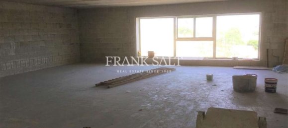 مكتب في Burmarrad, Malta 220متر مربع رقم 12180 7