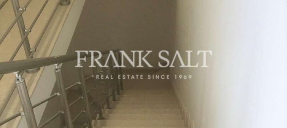 مكتب في Burmarrad, Malta 220متر مربع رقم 12180 4