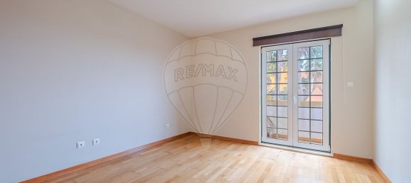 2 bedrooms House in Sintra, Portugal No. 54823 12