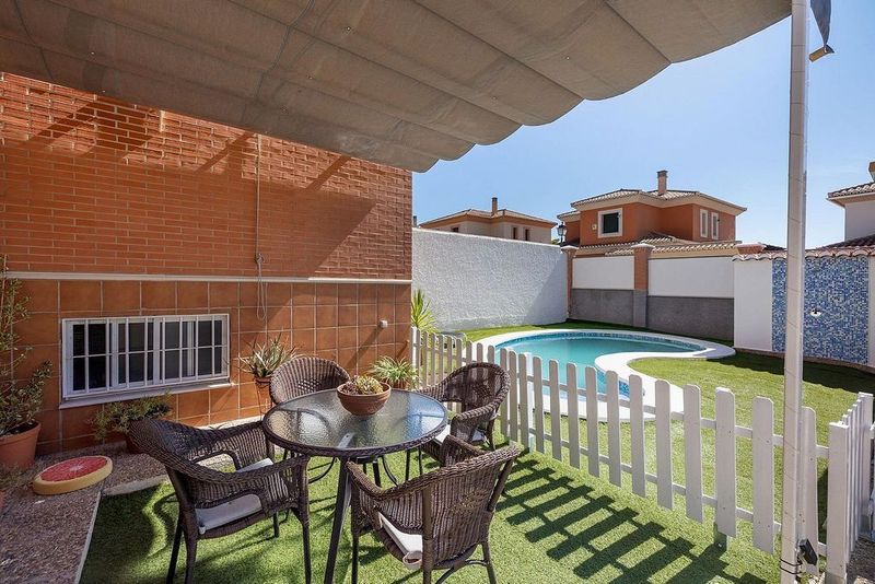 4 bedrooms House in Albolote, Spain No. 235780