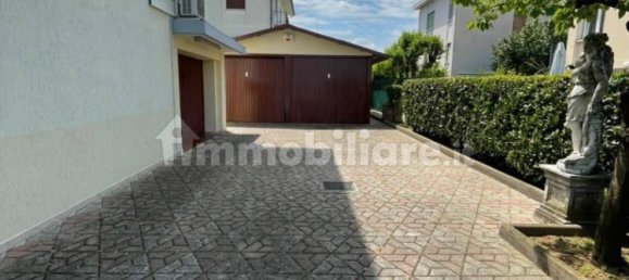 Villa de 3 dormitorios en Treviso, Italy No. 229055 20