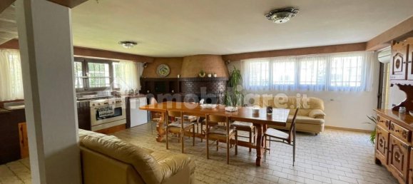 Villa de 3 dormitorios en Treviso, Italy No. 229055 3