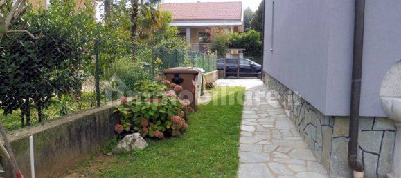 Apartamento de 2 dormitorios en Rivalta di Torino, Italy No. 98618 8