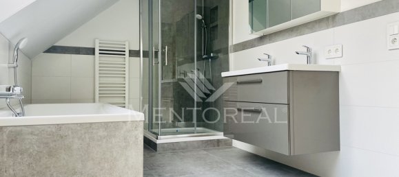 4 chambres Maison de ville à Saalekreis, Germany No. 71073 9