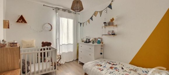 Apartamento de 2 dormitorios en Merignac, France No. 342310 3