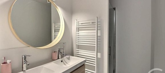 Apartamento de 2 dormitorios en Merignac, France No. 342310 5