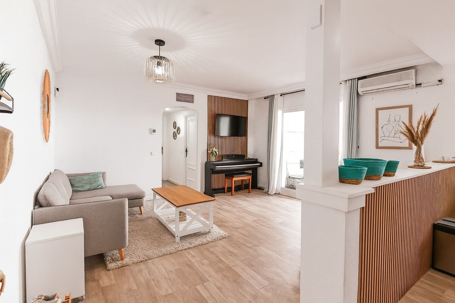 2 bedrooms Apartment in Estepona, Spain No. 186519