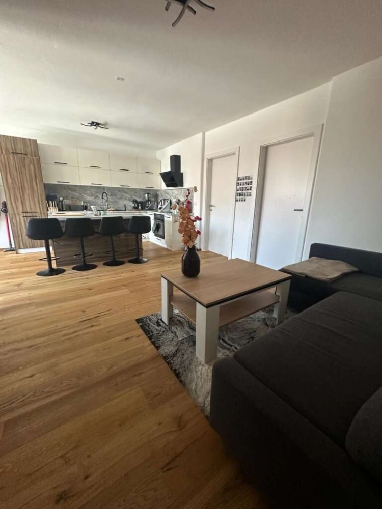 4 rooms Apartment in Klagenfurt am Worthersee, Austria No. 102789