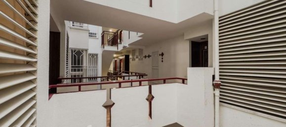 4 bedrooms Apartment in Eixample, Spain No. 155725 28