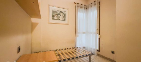 4 bedrooms Apartment in Eixample, Spain No. 155725 26