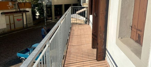 Дуплекс с 5 спальнями в Удине, Италия № 331729 3