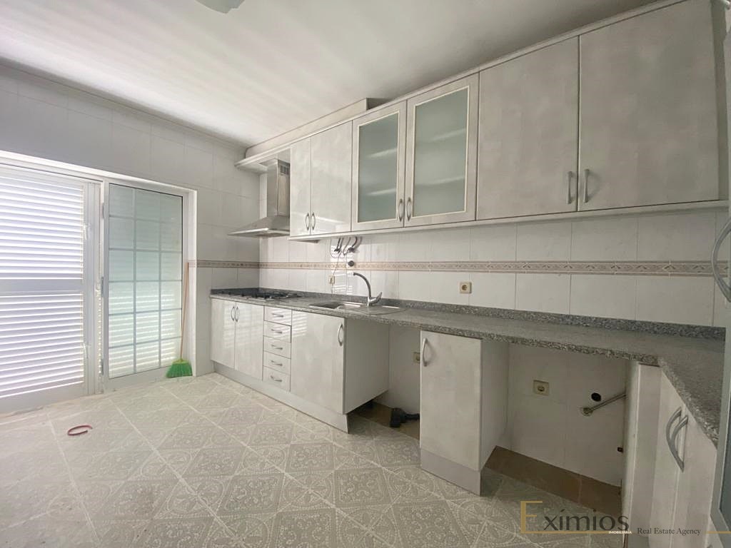 Villa de 7 dormitorios en Povoa de Varzim, Portugal No. 272609