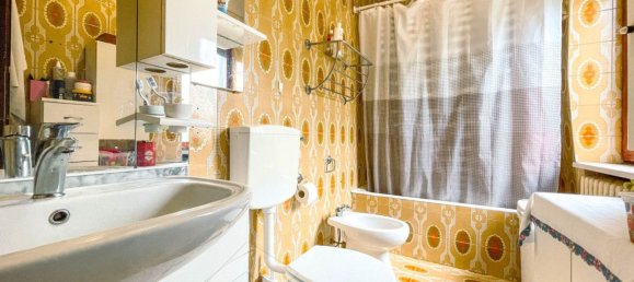 8 غرف نوم منزل في Momo, Italy رقم 377467 15