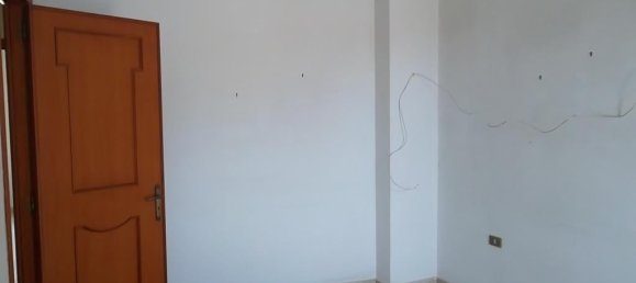 Дом с 6 комнатами в Matino, Италия № 224871 16